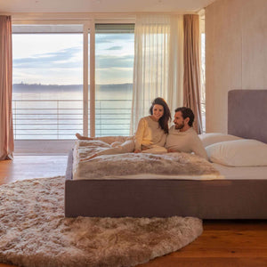 Einzigartiger Luxuriöser Überwurf aus Alpaka. King SIze, Queen Size und Stripe. Highlight fürs Schlafzimmer Bett.