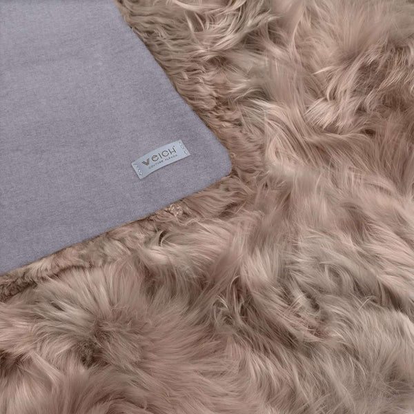 Einzigartiger Luxuriöser Überwurf aus Alpaka. King SIze, Queen Size und Stripe. Highlight fürs Schlafzimmer Bett.