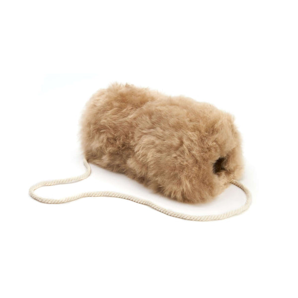 Handmuff MANU in neutralem Ton und Stoffband