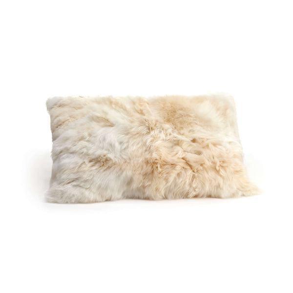 Luxus Kissen, Zierkissen, Deko Kissen MIA aus Alpaka. Für Couch oder Schlafzimmer.