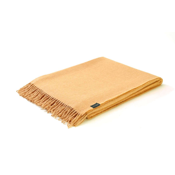 Plaid ALMA Decke fürs Sofa aus Alpakawolle. Leicht und Kuschelig.