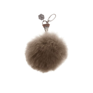 Einmaliges Accessoire, Pompom CLAVE aus Alpaka. Anhänger für eine Tasche oder auch als Schlüsselanhänger geeignet.