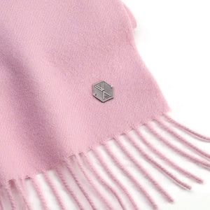 Wärmender luxuriöser Schal ALMA aus Alpakawolle. Verschiede Farben, kratzt nicht.