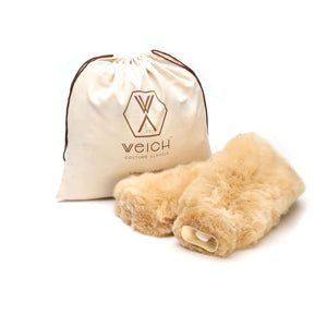 Schlauchwärmflasche TUBO mit neutralem Alpaka Überzug und elegantem Stoffbeutel