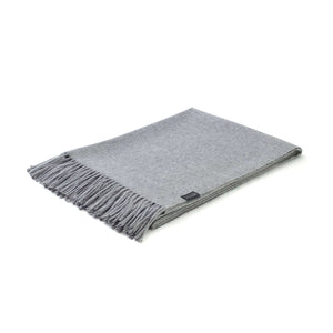 Plaid ALMA Decke fürs Sofa aus Alpakawolle. Leicht und Kuschelig.